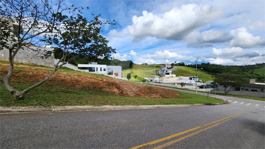 Terreno à venda no condomínio Santa Isabel I, Louveira - SP