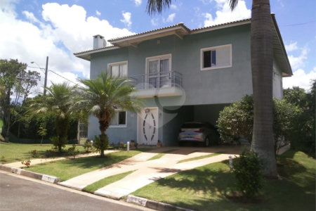 Casa à venda com 3 suítes no condomínio Residencial dos Lagos, Itupeva - SP