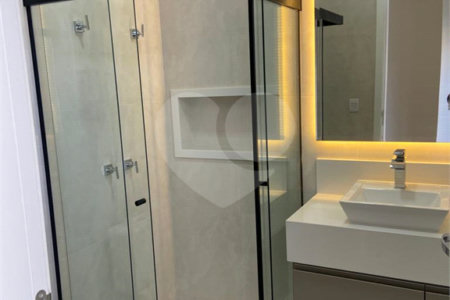 Casa à venda com 3 suítes no condomínio Residencial Maria Dulce, Indaiatuba - SP