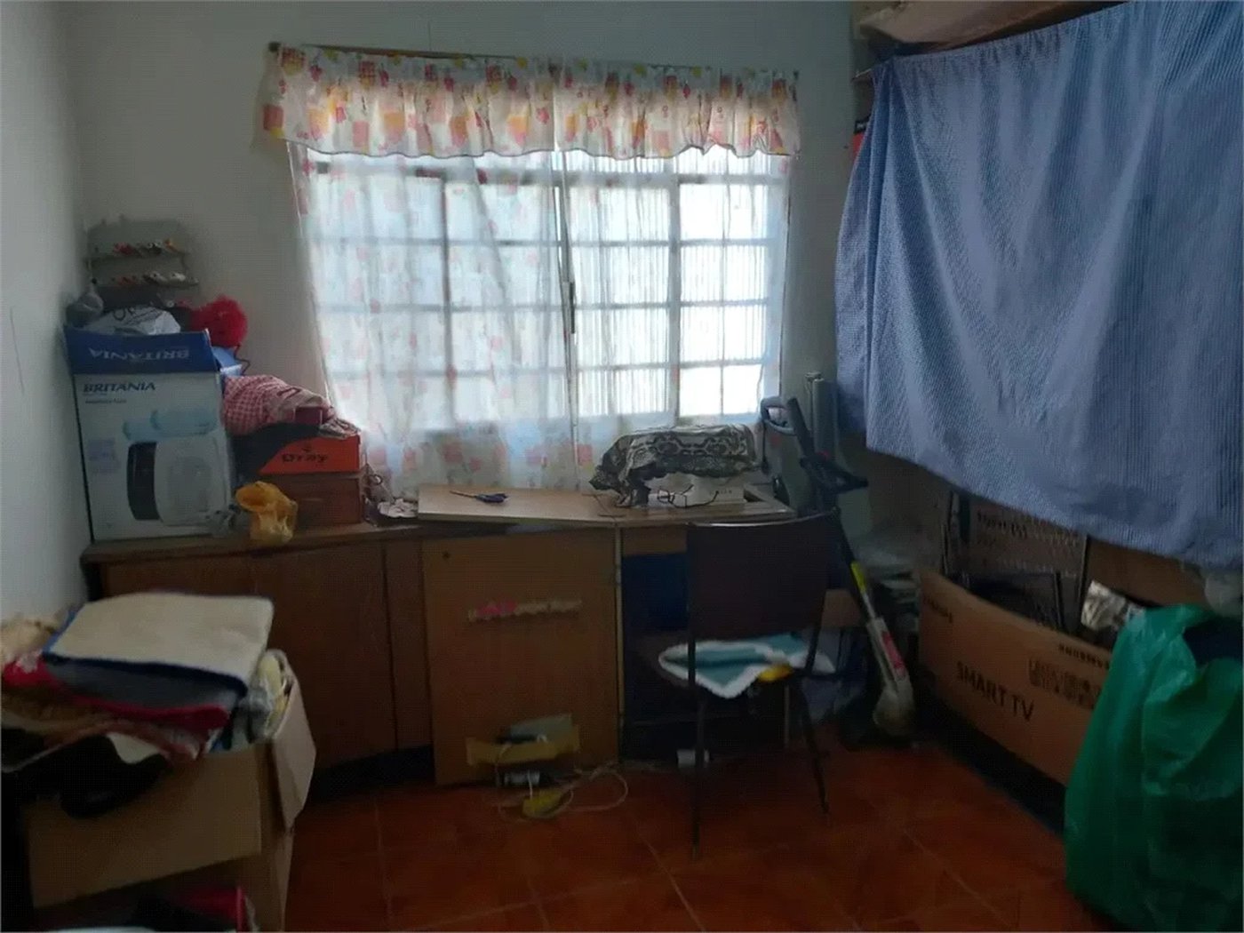 Casa à venda com 3 quartos, sendo 1 suíte,  em Vila Tiradentes, São Paulo, SP