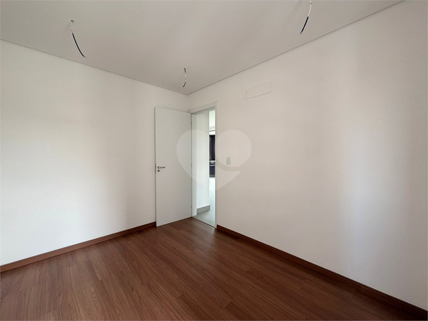 Apartamento à venda com 2 quartos, sendo 1 suíte, em Jardim Guarujá, Sorocaba, SP