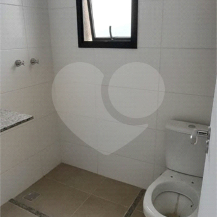 Apartamento à venda com 2 quartos, sendo 1 suíte, no Centro, Mogi das Cruzes, SP