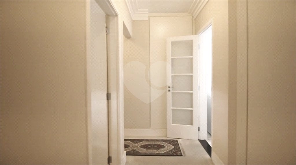 Apartamento à venda com 3 quartos, sendo 1 suíte, em Higienópolis, São Paulo, SP