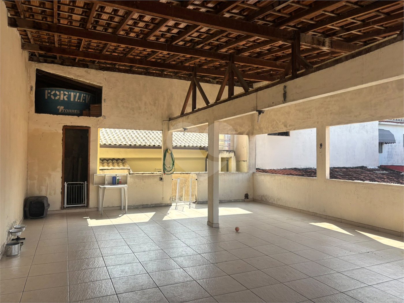 Casa à venda com 2 quartos, sendo 1 suíte, em Campo Grande, Rio de Janeiro, RJ