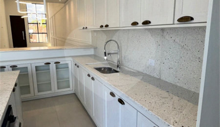 Casa Térrea à venda com 3 suítes em Nova Gardênia, Atibaia, SP