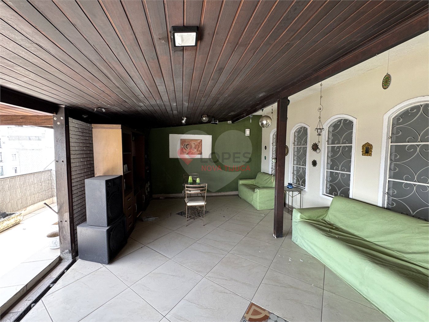Cobertura à venda ou para alugar com 4 quartos, sendo 2 suítes, em Tijuca, Rio de Janeiro, RJ