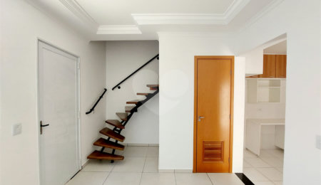 Casa para alugar com 2 suítes no condomínio Residencial Atucuri, São Paulo - SP