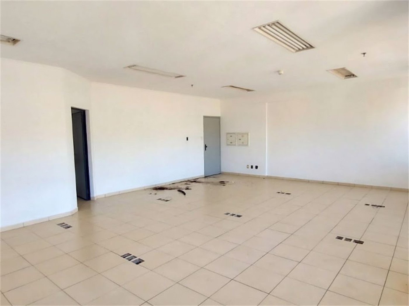 Sala Comercial para venda e locação, Centro, Santos - SA0054.