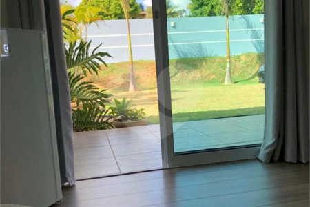 Chácara à venda com 3 quartos, sendo 1 suíte, no Centro, Araçoiaba da Serra, SP