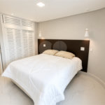 Apartamento à venda com 5 suítes em Parque Enseada, Guarujá, SP