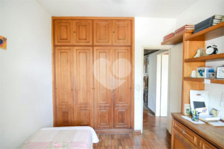 Apartamento à venda com 4 quartos, sendo 1 suíte, em Tijuca, Rio de Janeiro, RJ