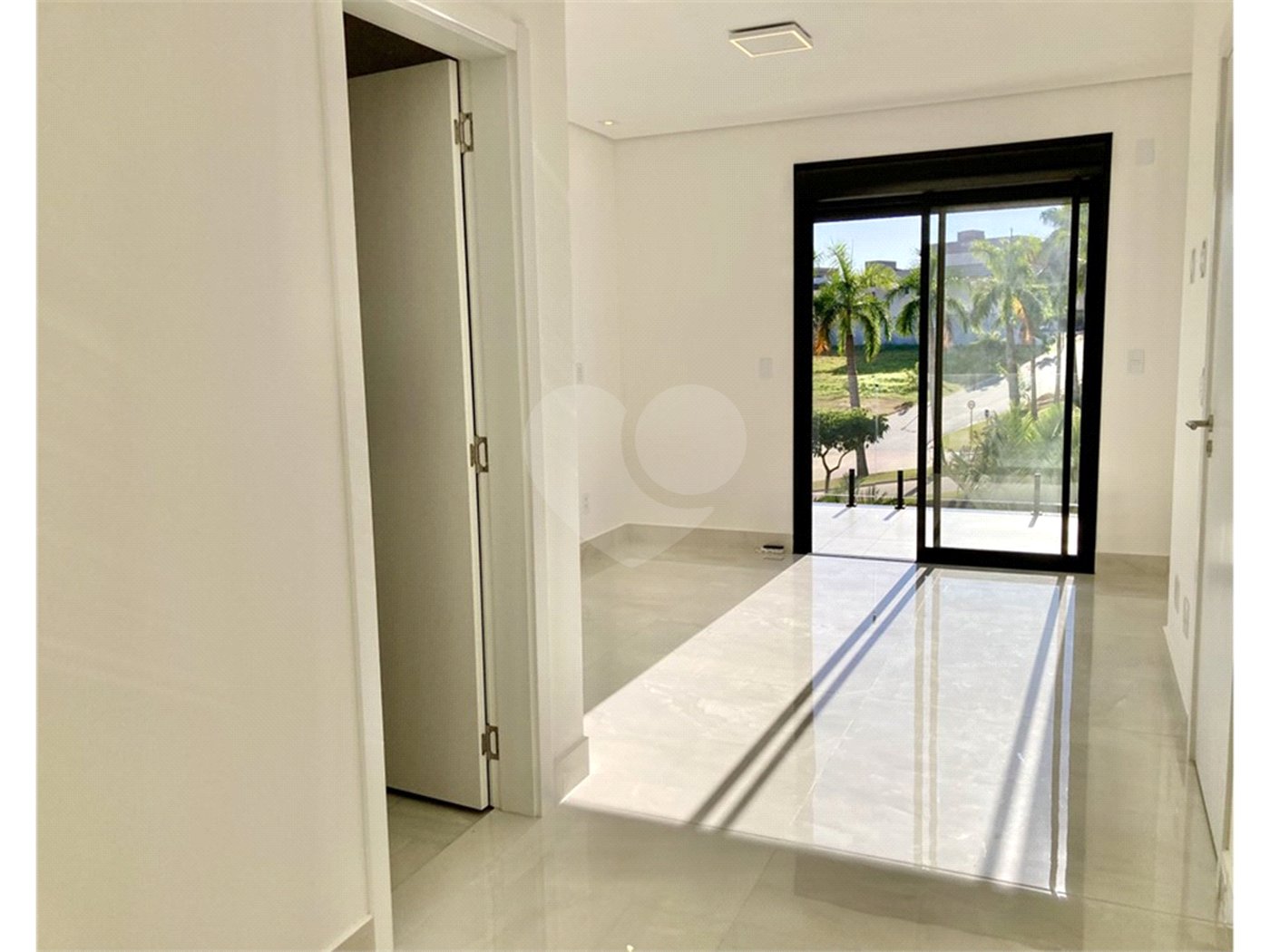 Casa à venda com 3 suítes em Residencial Village das Flores, Jundiaí, SP