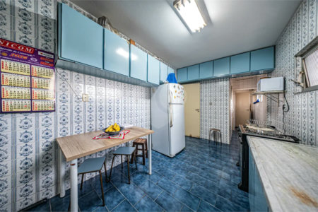 Apartamento à venda com 3 quartos, sendo 1 suíte, em Vila Mariana, São Paulo, SP