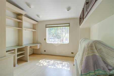 Casa à venda com 3 suítes em Jardim Marajoara, São Paulo, SP