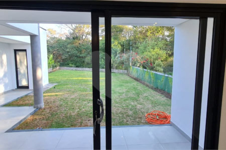 Casa à venda com 3 suítes no condomínio Reserva dos Vinhedos, Louveira - SP
