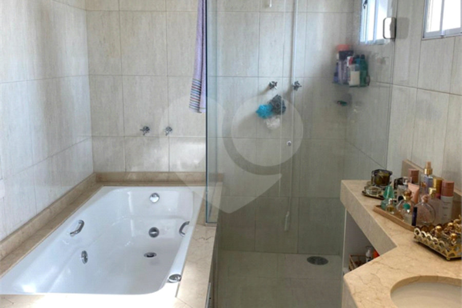 Sobrado à venda com 3 suítes em Vila Ester (zona Norte), São Paulo, SP