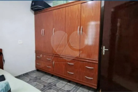 Casa Térrea à venda com 2 quartos em Vila Morse, São Paulo, SP