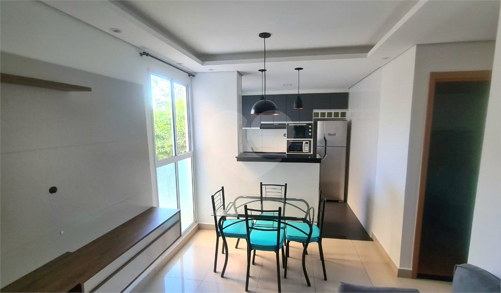 Apartamento à venda com 2 quartos em Jardim Karolyne, Votorantim, SP
