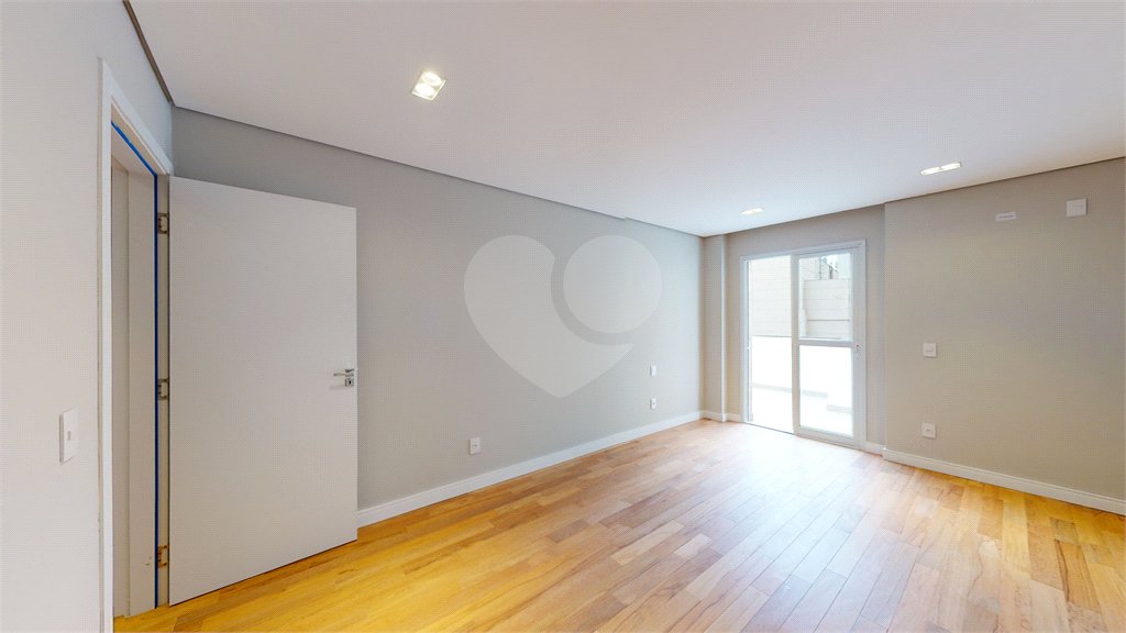Apartamento à venda com 3 quartos, sendo 1 suíte, em Higienópolis, São Paulo, SP