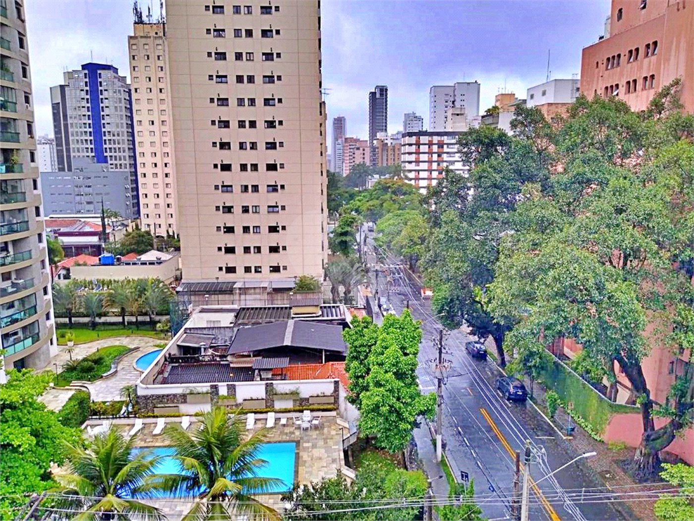 Apartamento à venda com 4 quartos, sendo 3 suítes, em Indianópolis, São Paulo, SP