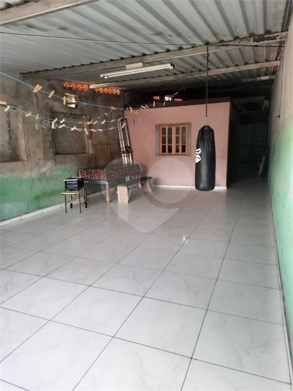 Sobrado à venda com 4 quartos, sendo 1 suíte, em Tremembé, São Paulo, SP