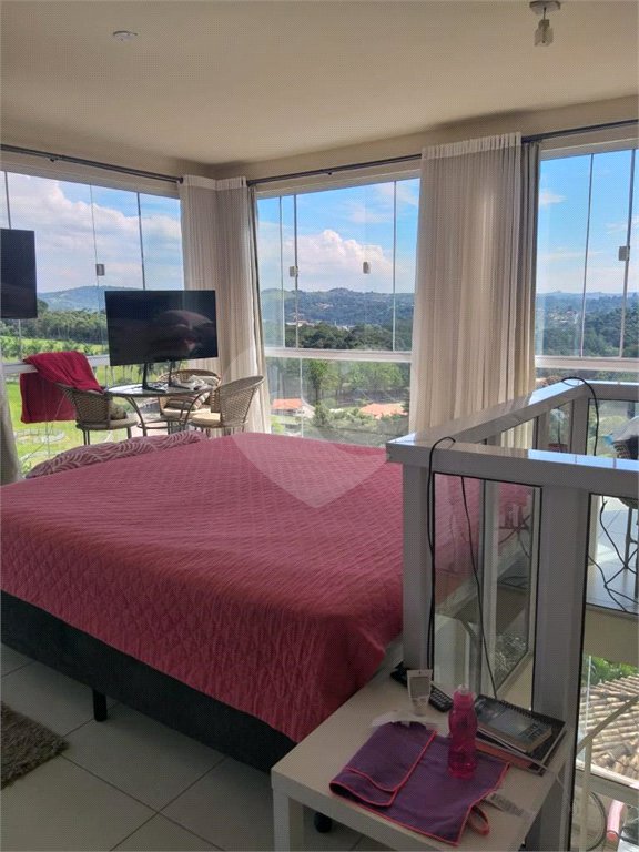 Chácara à venda com 3 suítes em Ribeirão dos Porcos, Atibaia, SP