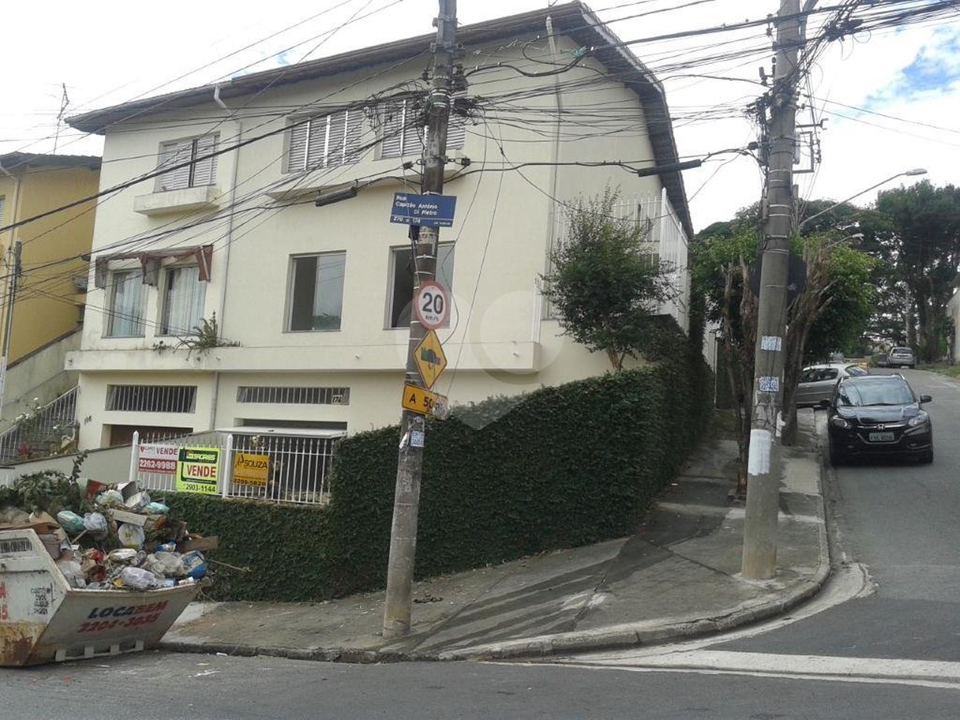 Sobrado à venda com 3 quartos, sendo 1 suíte, em Tremembé, São Paulo, SP