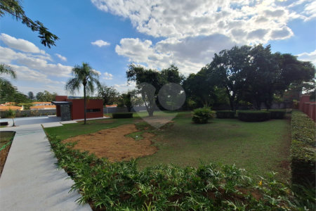 Casa à venda ou para alugar com 4 quartos, sendo 3 suítes, no condomínio Chácara Residencial Santa Maria, Votorantim - SP