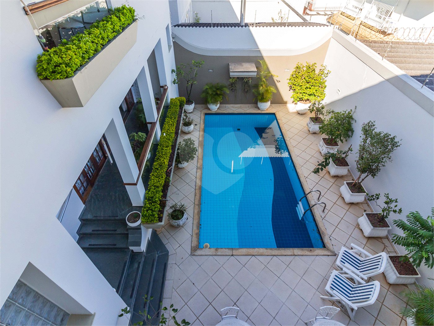 Casa à venda com 4 quartos, sendo 2 suítes, em Jardim Franca, São Paulo, SP