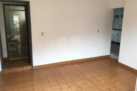 Sobrado à venda com 5 quartos em Vila Ede, São Paulo, SP