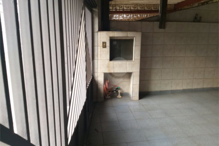 Sobrado à venda com 3 quartos, sendo 1 suíte, em Vila Constança, São Paulo, SP