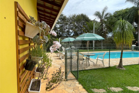 Sítio à venda com 4 suítes em Loteamento Vale das Flores, Atibaia, SP