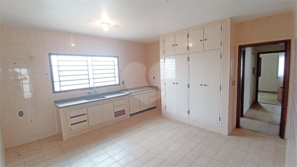 Casa à venda com 3 quartos em Santa Rosa, Vinhedo, SP