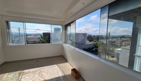 Casa à venda com 3 suítes no condomínio Terras de São Francisco, Vinhedo - SP