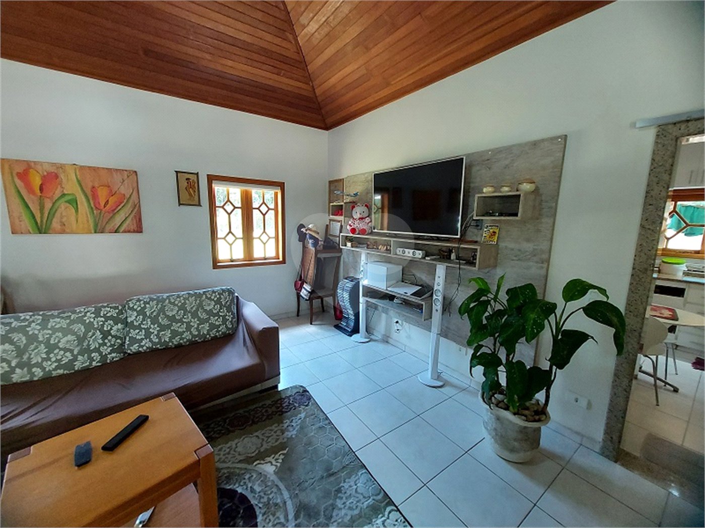Casa à venda com 4 quartos, sendo 1 suíte, no Centro, Ibiúna, SP