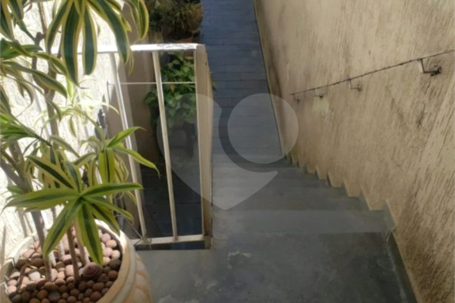 Sobrado à venda com 3 quartos, sendo 1 suíte, em Tremembé, São Paulo, SP