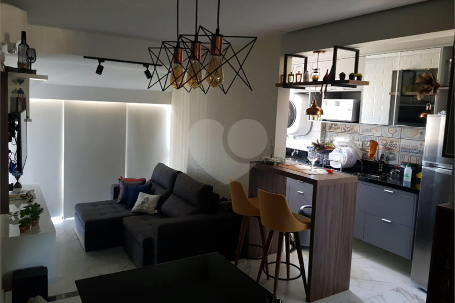 Flat à venda com 1 suíte em Santana, São Paulo, SP