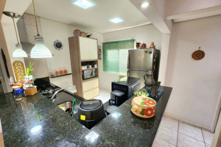 Apartamento 2 Dormitórios com Vista Mar, 1 Suíte e 50m da Praia – Santos