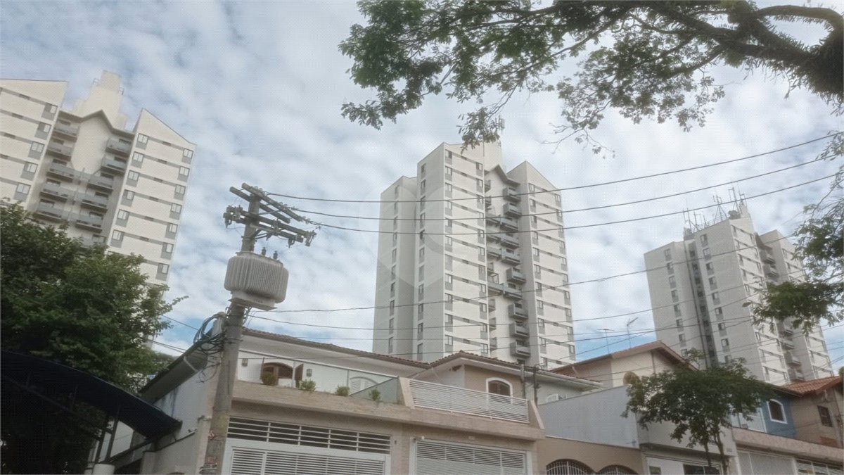 Apartamento à venda com 3 quartos, sendo 1 suíte, em Jardim Luanda, São Paulo, SP