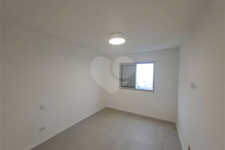 Apartamento à venda com 3 quartos, sendo 1 suíte, em JARDIM SUL, São Paulo, SP