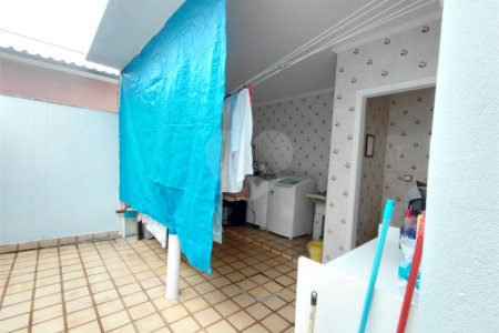 Sobrado à venda com 3 quartos em Vila Pompéia, São Paulo, SP