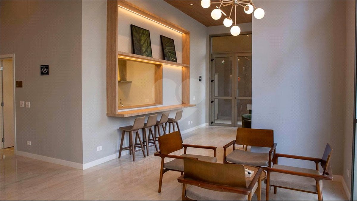 Apartamento à venda com 4 quartos, sendo 3 suítes, em Perdizes, São Paulo, SP
