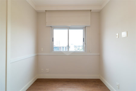 Apartamento à venda com 3 quartos, sendo 1 suíte,  em Chácara Santo Antônio, São Paulo, SP