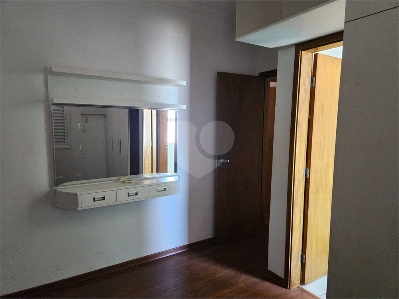 Apartamento à venda com 3 quartos, sendo 1 suíte, em Jardim dos Manacás, Araraquara, SP