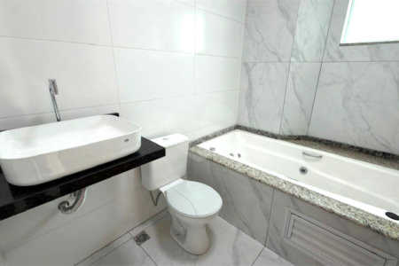 Sobrado à venda com 3 quartos, sendo 1 suíte,  em Jardim Vila Formosa, São Paulo, SP