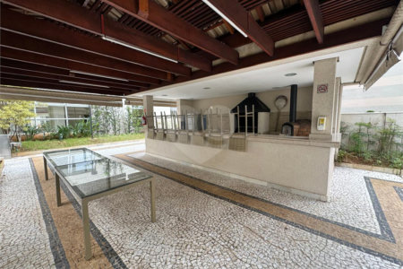 Apartamento à venda com 3 quartos, sendo 1 suíte, em Vila Gilda, Santo André, SP