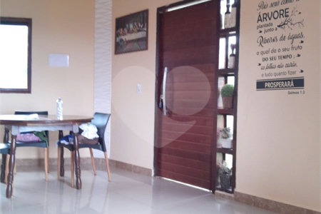 Chácara à venda com 2 quartos, sendo 1 suíte,  no Centro, Gramadinho, SP