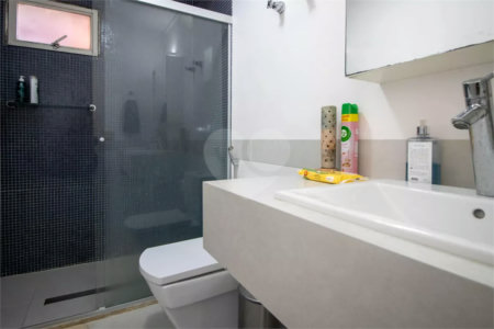 Duplex à venda com 2 suítes em Jardim Londrina, São Paulo, SP