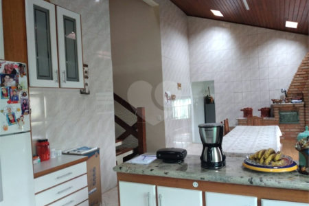 Chácara à venda com 4 quartos, sendo 3 suítes, em Ibiúna, Ibiúna, SP