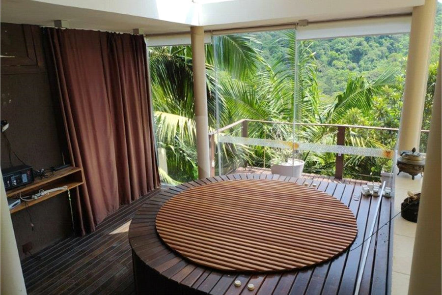 Casa à venda com 4 suítes no condomínio Parque Imperial, Mairiporã - SP
